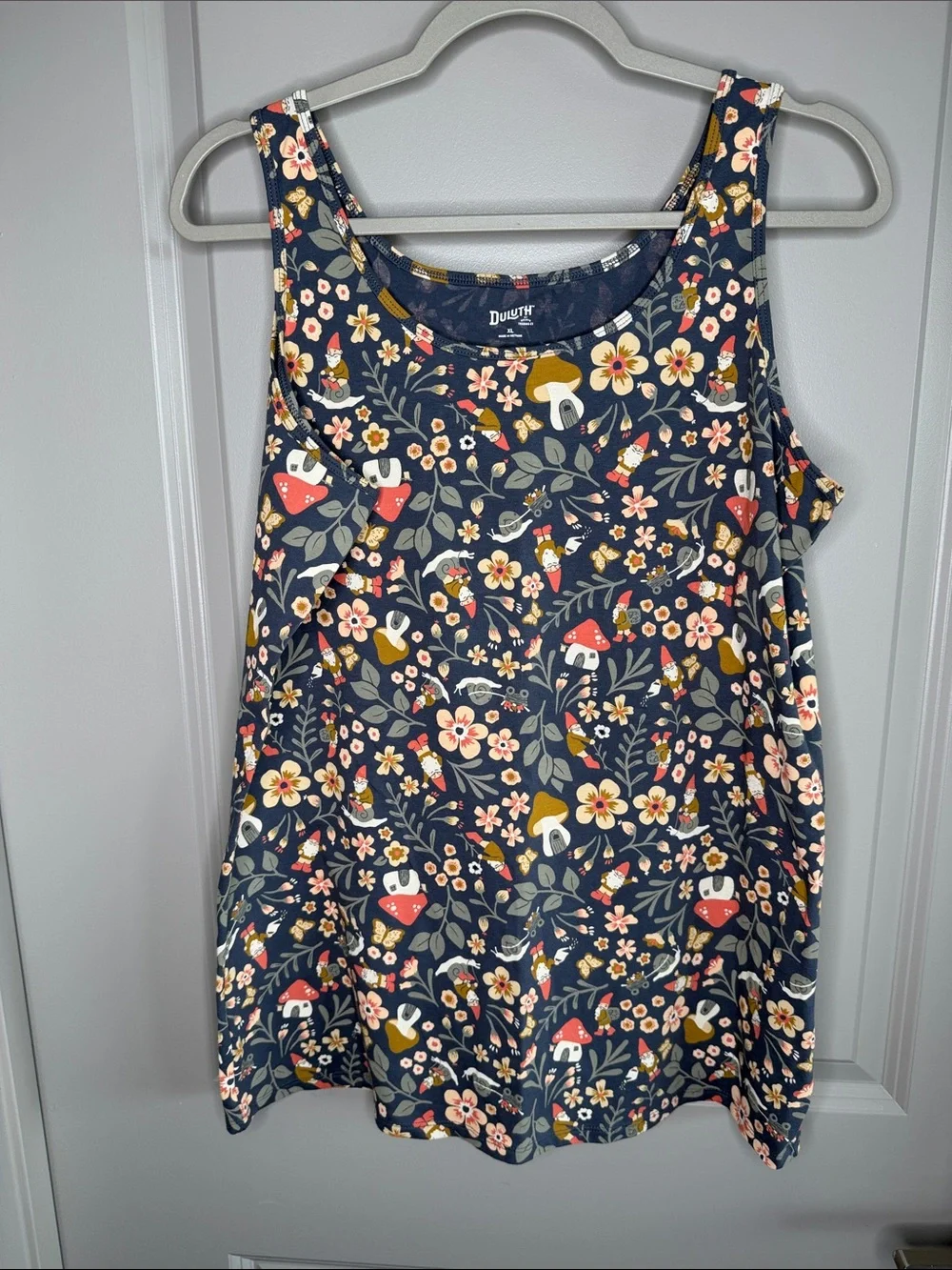 Duluth Trading Co Navy Floral & Mushroom Print Tank Top - Picture 1 of 4